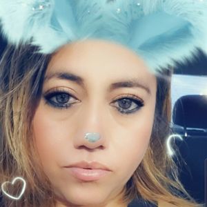 Meet your Posher, Celia